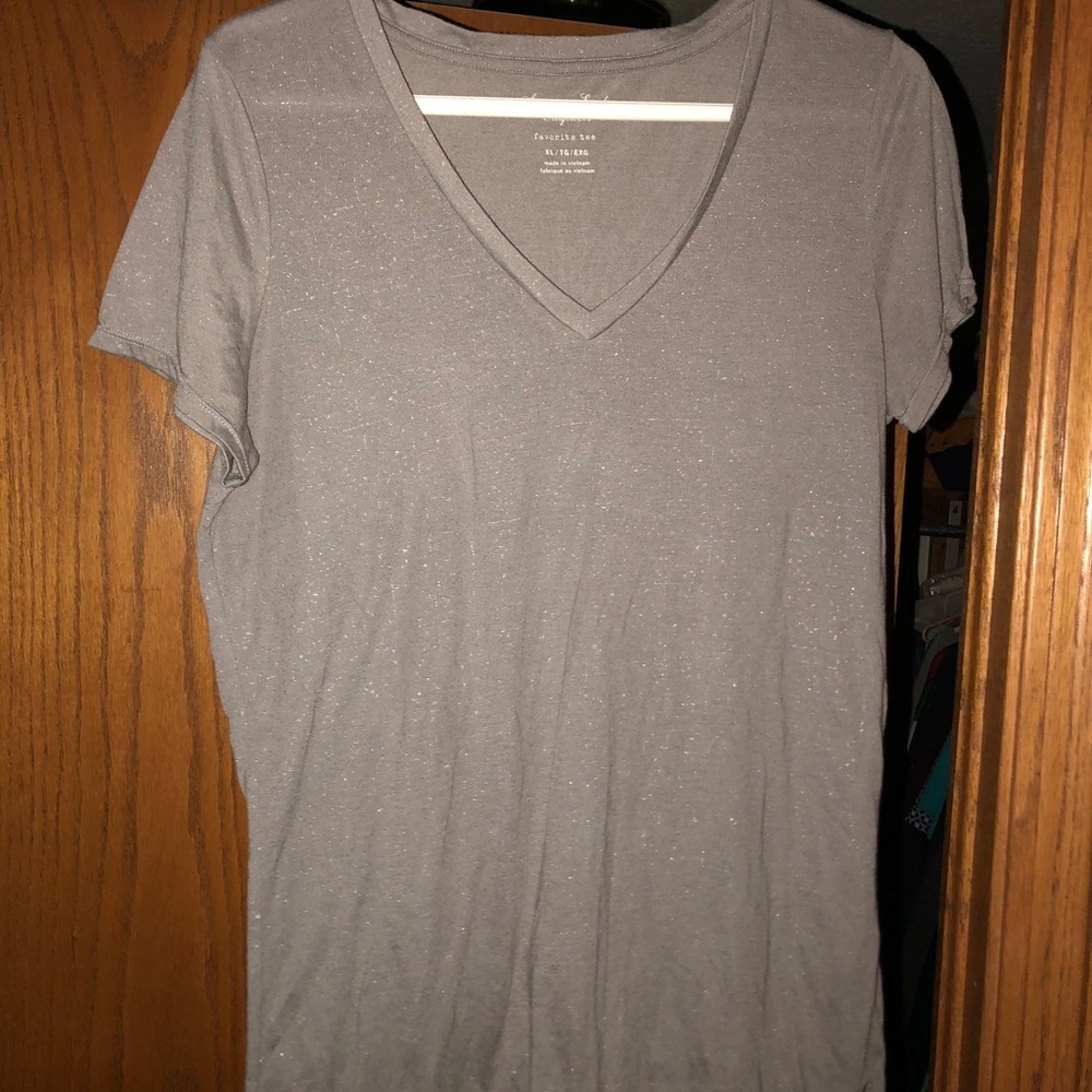 American Eagle Silver Reflective Speckled T-shirt